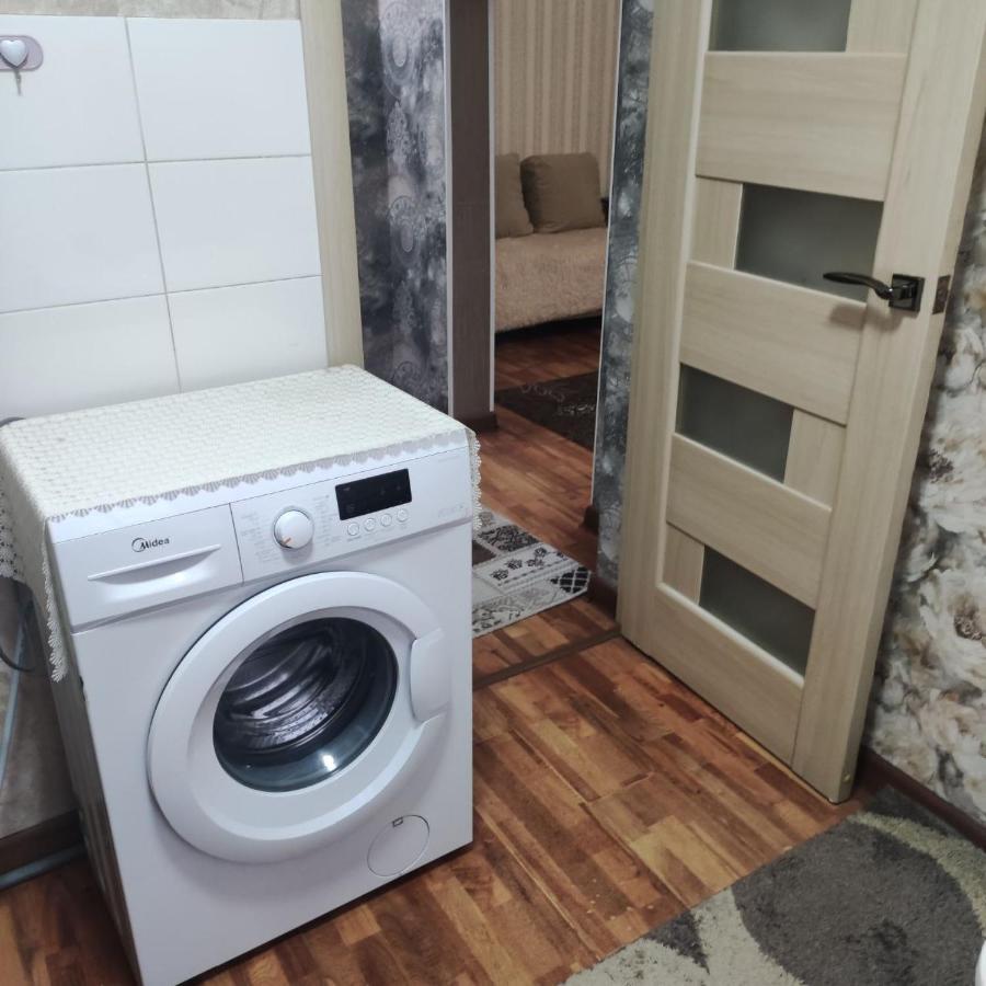 Комфортная Квартира Для 2Х Персон Apartamento Bishkek Exterior foto